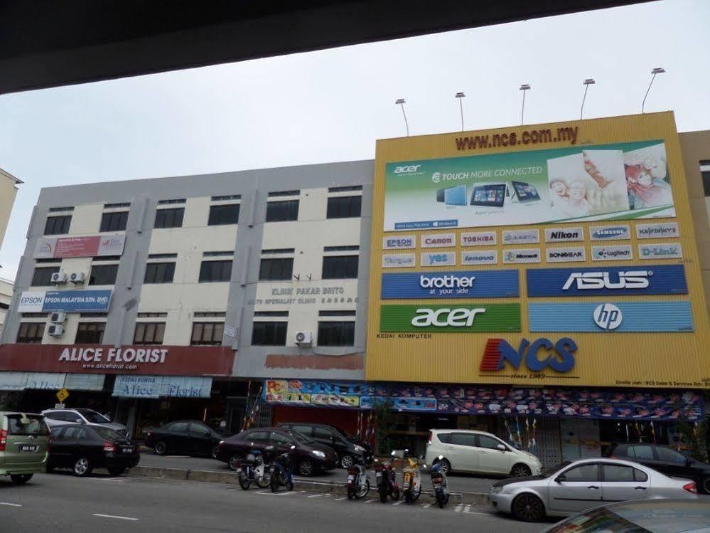 The Bunk By Olive Hostel Malacca Exterior photo